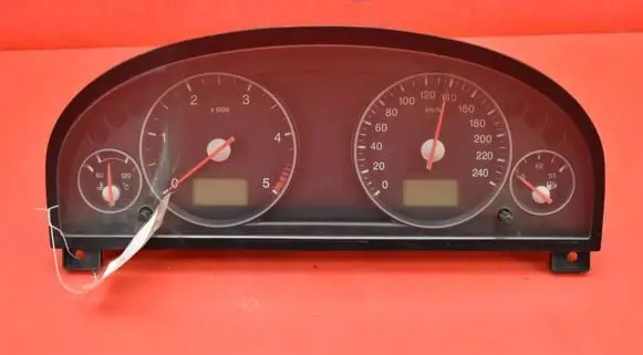 Ford Mondeo MK IV Speedometer (instrument cluster) 3S7F-10841