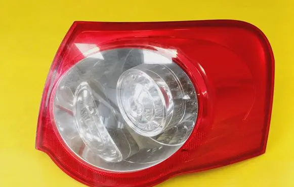 Volkswagen PASSAT B6 Rear/tail lights 27458002