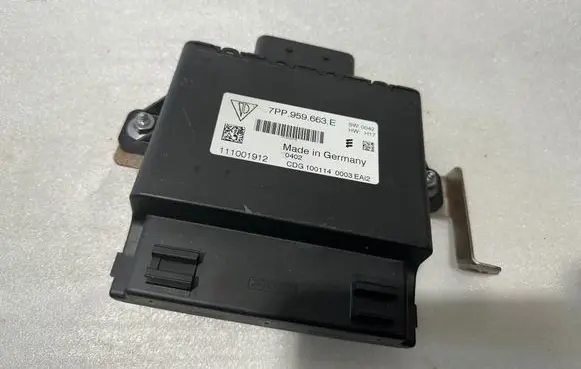 Porsche Cayenne (92A) Voltage converter/converter module 7PP959663E 7PP959663