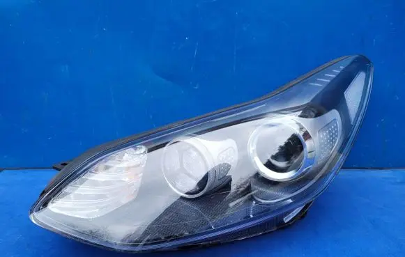 KIA Sportage Headlight/headlamp 92101F1010 F1192101200