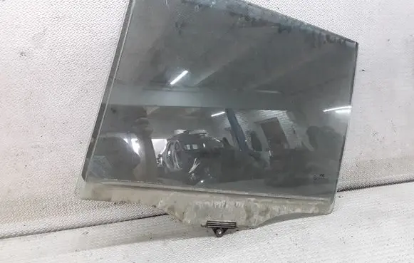 Hyundai Santa Fe Rear door window glass