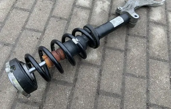 Audi Q7 4M Front shock absorber with coil spring 4M0413031T 4M0031T 4M0411105AM