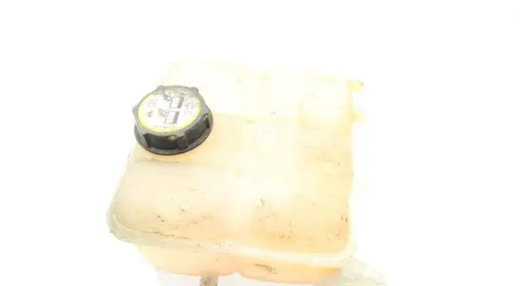 Ford Kuga I Coolant level sensor 3M5H8100AD
