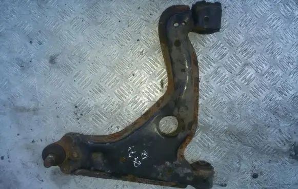 Opel Zafira A Front lower control arm/wishbone