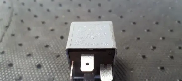 Audi A6 S6 C6 4F Other relay 8D0951253A V23134-B52-X301
