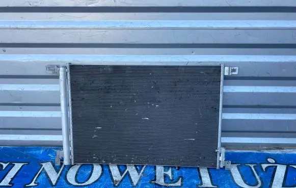 Audi Q7 4M Intercooler radiator 4M0816411Q CZ4477403150