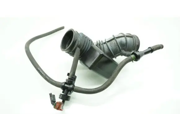 Volvo V70 Air intake hose/pipe 30636828