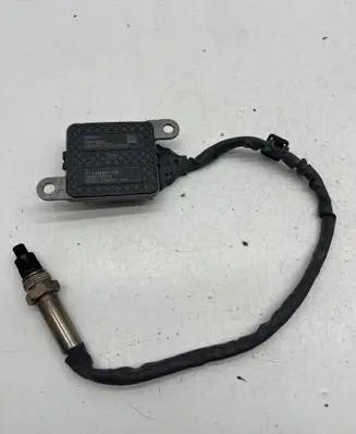 Mercedes-Benz E W213 Lambda probe sensor A0009057108 SNS381A A2C127762000