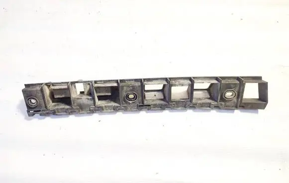 Skoda Superb B6 (3T) Front bumper mounting bracket