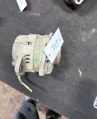 Hyundai Elantra Generator/alternator 3730022600