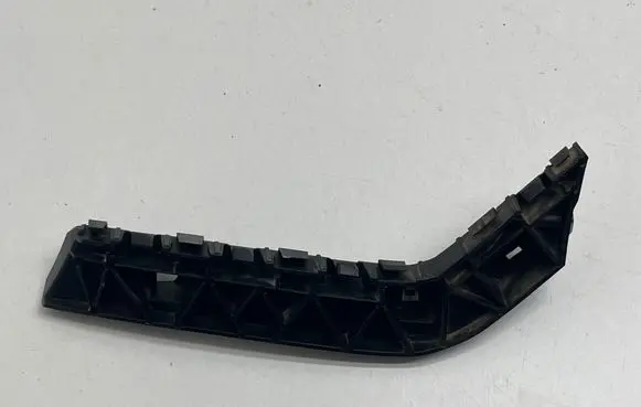 Honda Civic X Front bumper mounting bracket