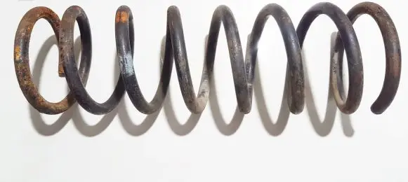 Ford Mondeo Mk III Rear coil spring