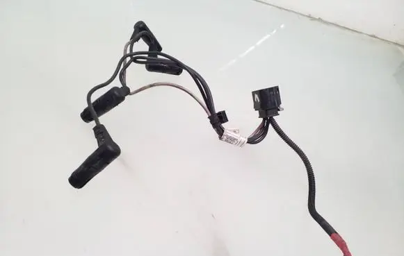 BMW 5 F10 F11 Glow plug wires 7811162 781116204