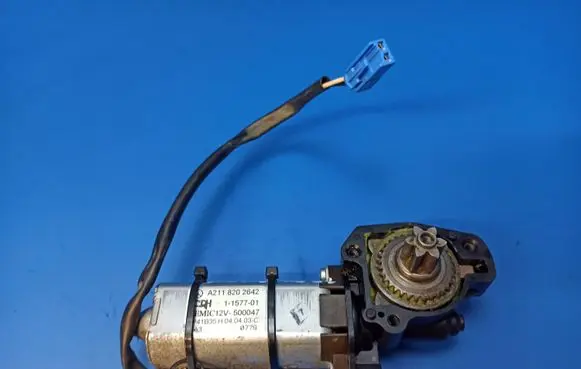 Seat adjustment motor