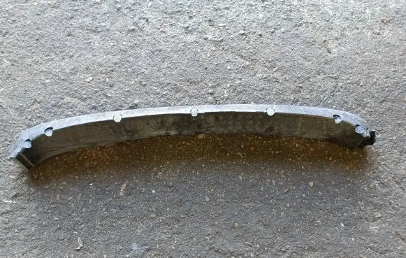 Maserati Levante Front bumper foam support bar 67003234 D546