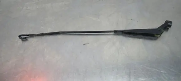 Suzuki Jimny Front wiper blade arm