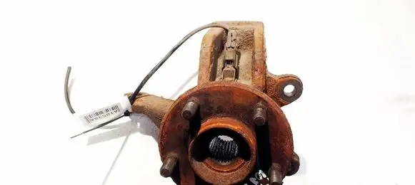 Ford Mondeo Mk III Front wheel hub 