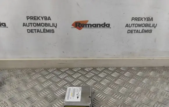 Nissan Almera N16 Airbag control unit/module 988205M304 0285001319 5M4002220618