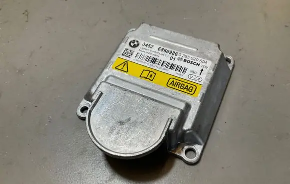 BMW 5 F10 F11 Airbag control unit/module 6866986 0265020694