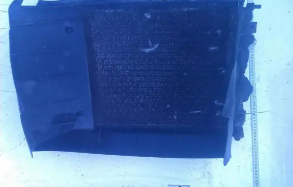 Renault Megane I Coolant radiator A380I430P25