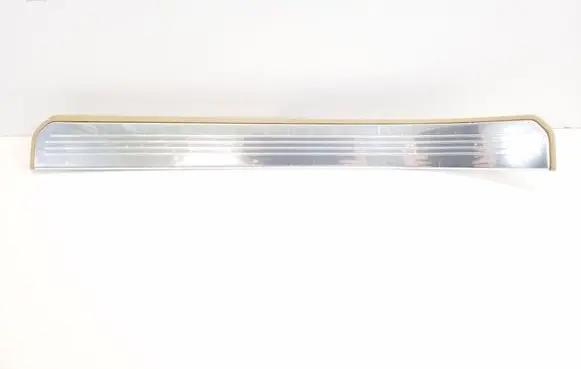 Mercedes-Benz S W221 Rear sill trim cover A2216801735