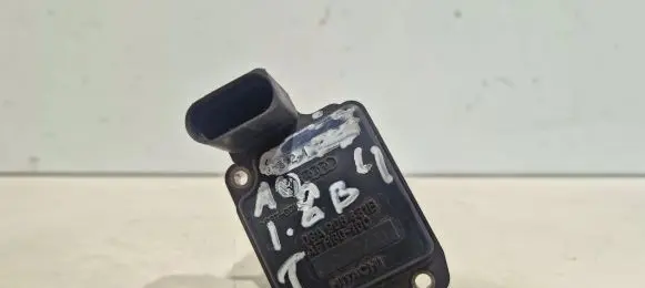 Audi A4 S4 B5 8D Mass air flow meter 06a906461b