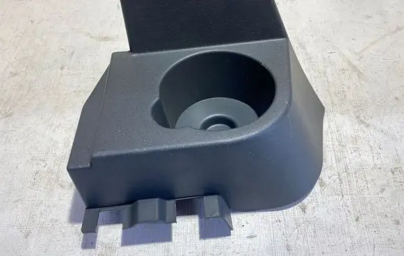 Cup holder front