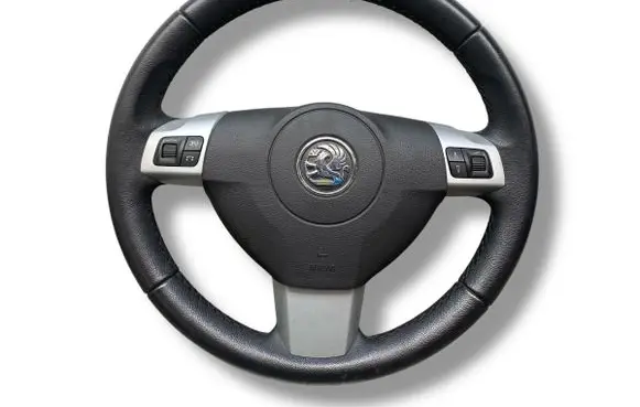 Opel Astra H Steering wheel