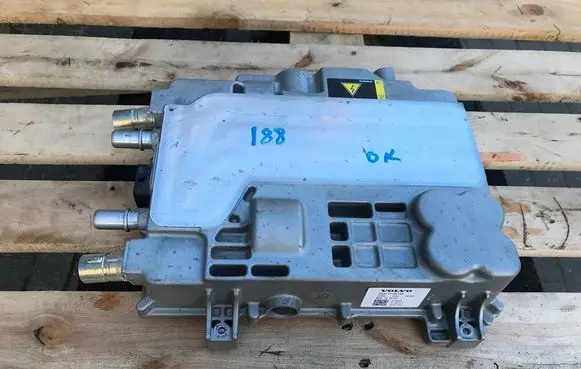 Volvo XC90 Voltage converter inverter 32411160AA 9R901963 01760251