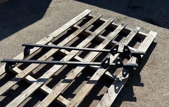 Volkswagen Transporter - Caravelle T5 Roof transverse bars on the 