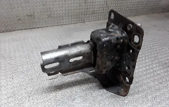 Gearbox mount