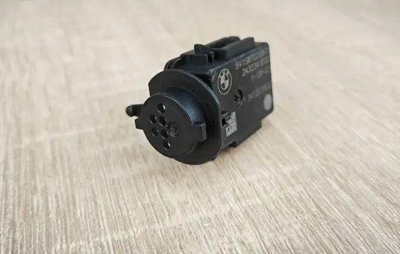 BMW X6 G06 Air quality sensor 9872065