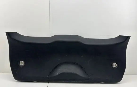 Jeep Grand Cherokee Tailgate trim 1XW83TRM