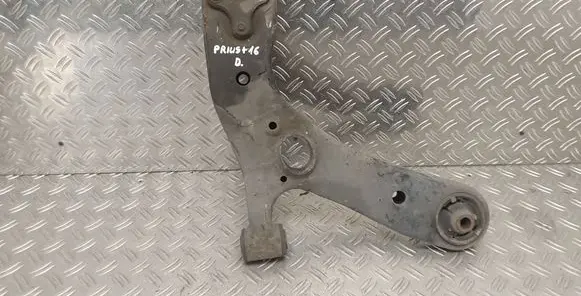Toyota Prius+ (ZVW40) Front lower control arm/wishbone