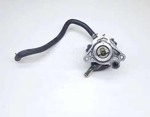 Toyota Avensis Verso Vacuum pump 017A2