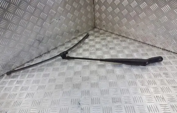 Citroen C5 Front wiper blade arm 071956