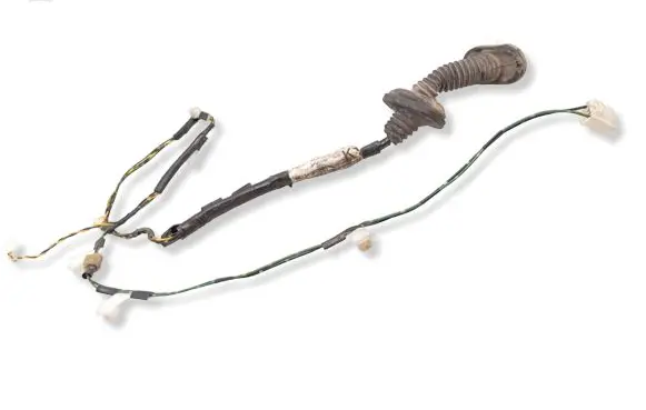Toyota Corolla Verso E121 Rear door wiring loom 821540F010