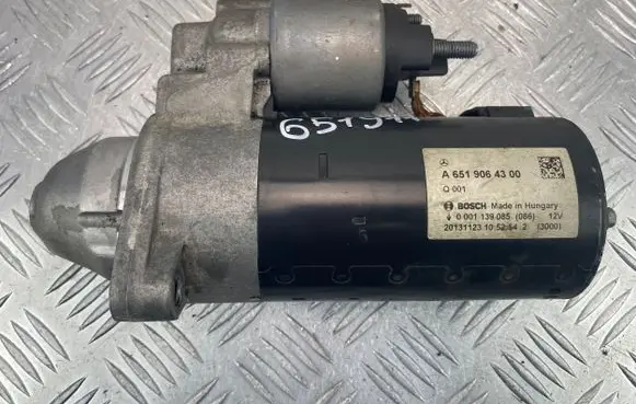 Mercedes-Benz C W204 Starter motor A6519064300 20131123 0001139085