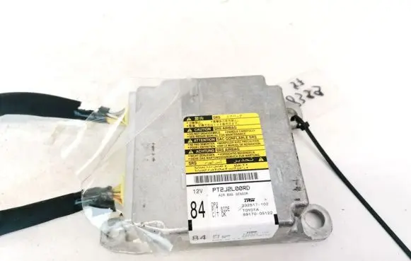 Toyota Avensis T250 Airbag control unit/module 8917005122 89170-05122