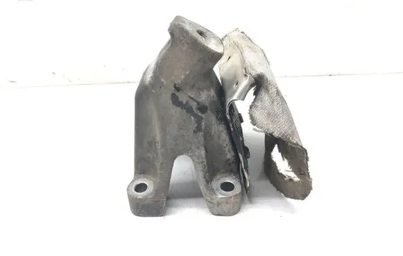 Audi A5 8T 8F Engine mounting bracket 8K0199307AQ