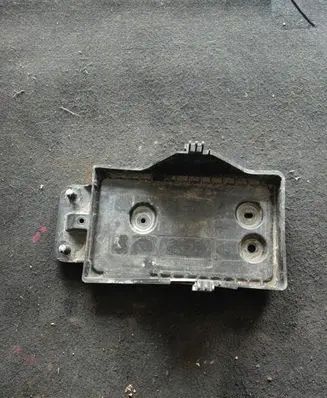 Mazda CX-5 Battery tray 
