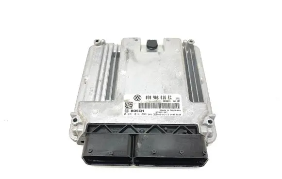 Volkswagen Transporter - Caravelle T5 Engine control unit/module 070906016EC 0281014893 1039S31927
