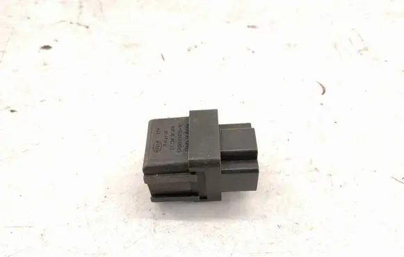 Nissan Primera Cruise control relay 252309F910