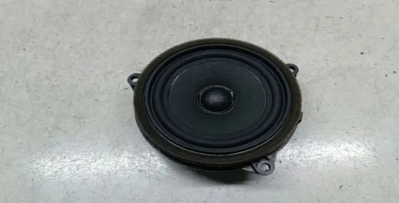 BMW 2 F46 Front door speaker 9274700