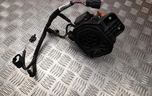 Renault Megane E-Tech Electric car charging cable 243403255R