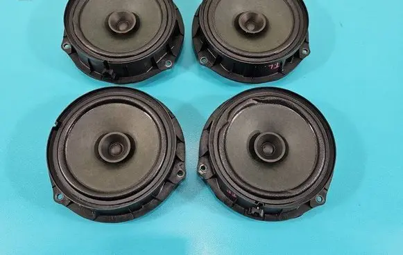 Dacia Sandero III Front door speaker 281443585R IMPRK1443596