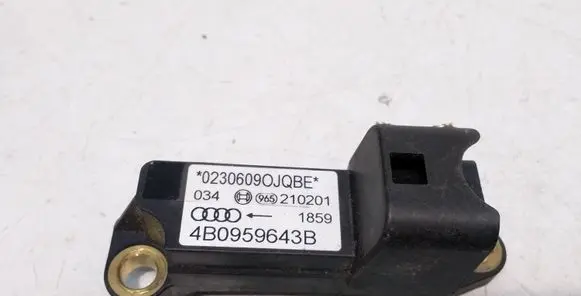 Audi A6 S6 C5 4B Airbag deployment crash/impact sensor 4B0959643B