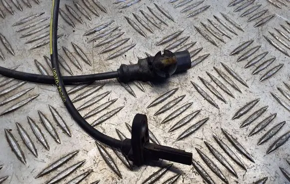 Toyota Avensis T270 ABS brake wheel speed sensor