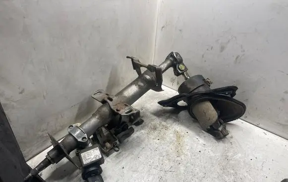 Nissan X-Trail T30 Steering wheel axle 489508H900