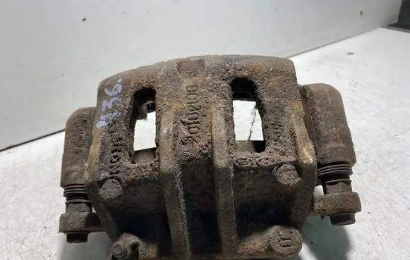 Hyundai Santa Fe Front brake caliper